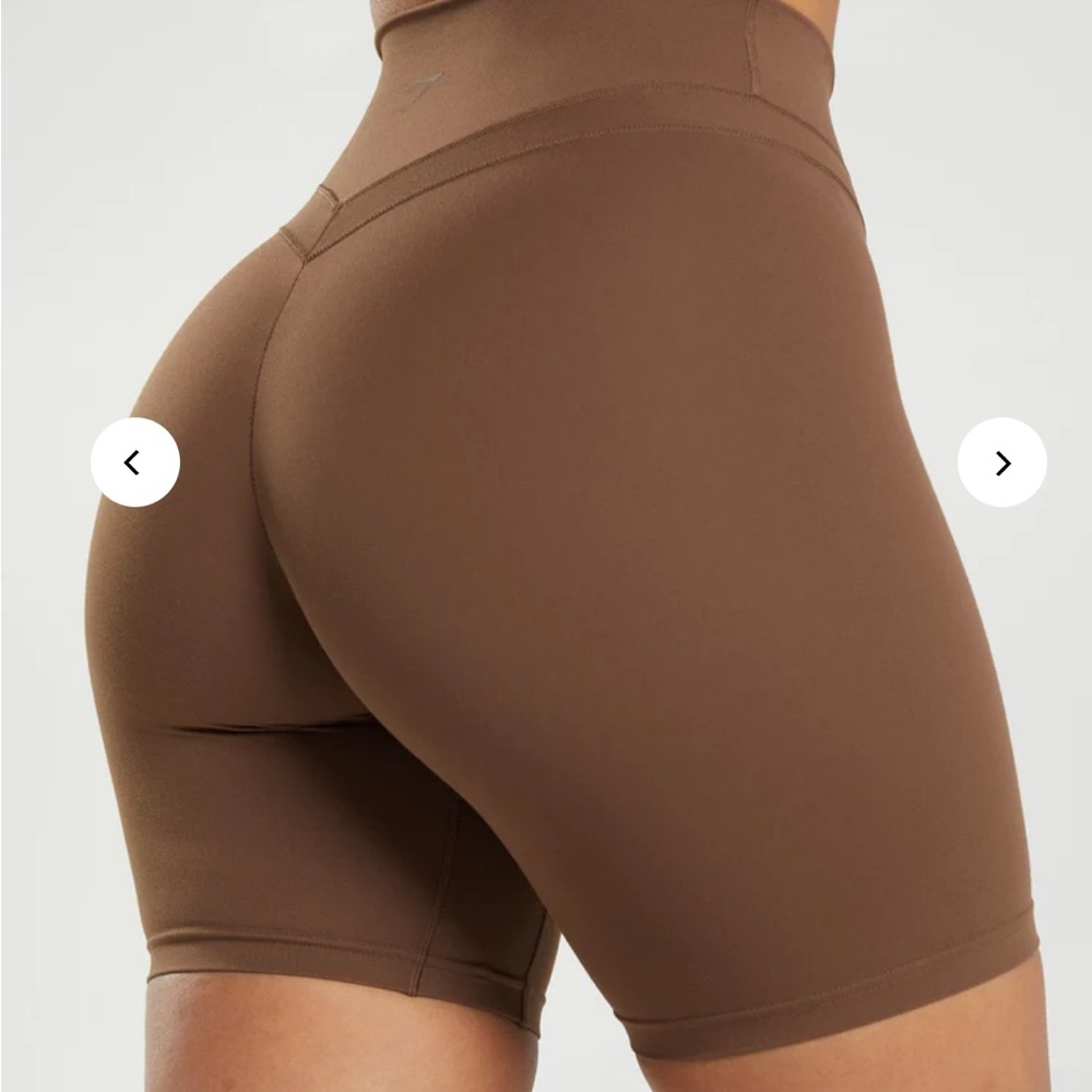Gymshark - Whitney Simmons cycling shorts in Dandelion Brown - Size XS